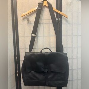 COACH Hudson Messenger Pebbled Leather Crossbody Bag, Unisex